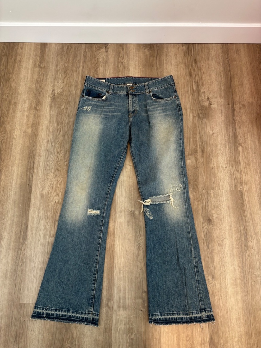NWOT Y2K Abercrombie Distressed Jeans Sz 10